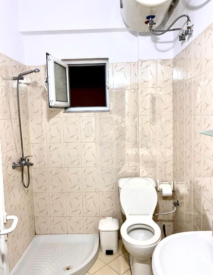 Honey Apartment Near Port Of Saranda Екстериор снимка